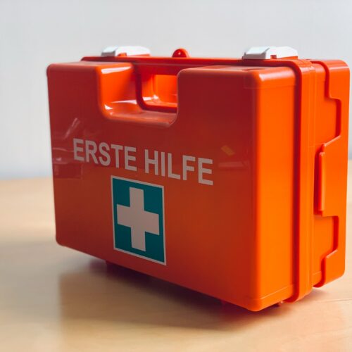 Erste-Hilfe-Koffer